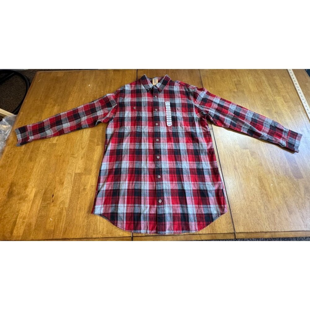 Duluth Trading Company Free Swingin Button Up Red & Black Flannel Relaxed Fit